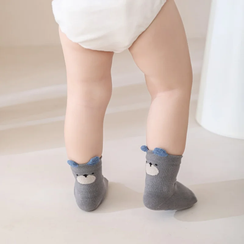 Calcetines para niños y niñas, calcetines de algodón a la moda para Otoño e Invierno, calcetines bonitos y suaves para bebés y niños pequeños, calcetines antideslizantes para el hogar de 3 a 5 años - imagen 4