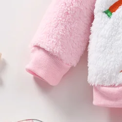 Conjunto de felpa para recién nacida rosa cálido suave y cómodo