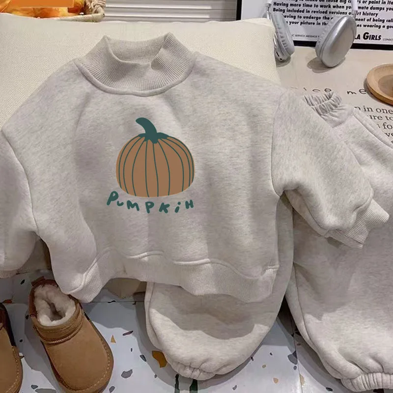 Chándal acolchado Suie para niño con sudadera y estampado de temporada - imagen 2