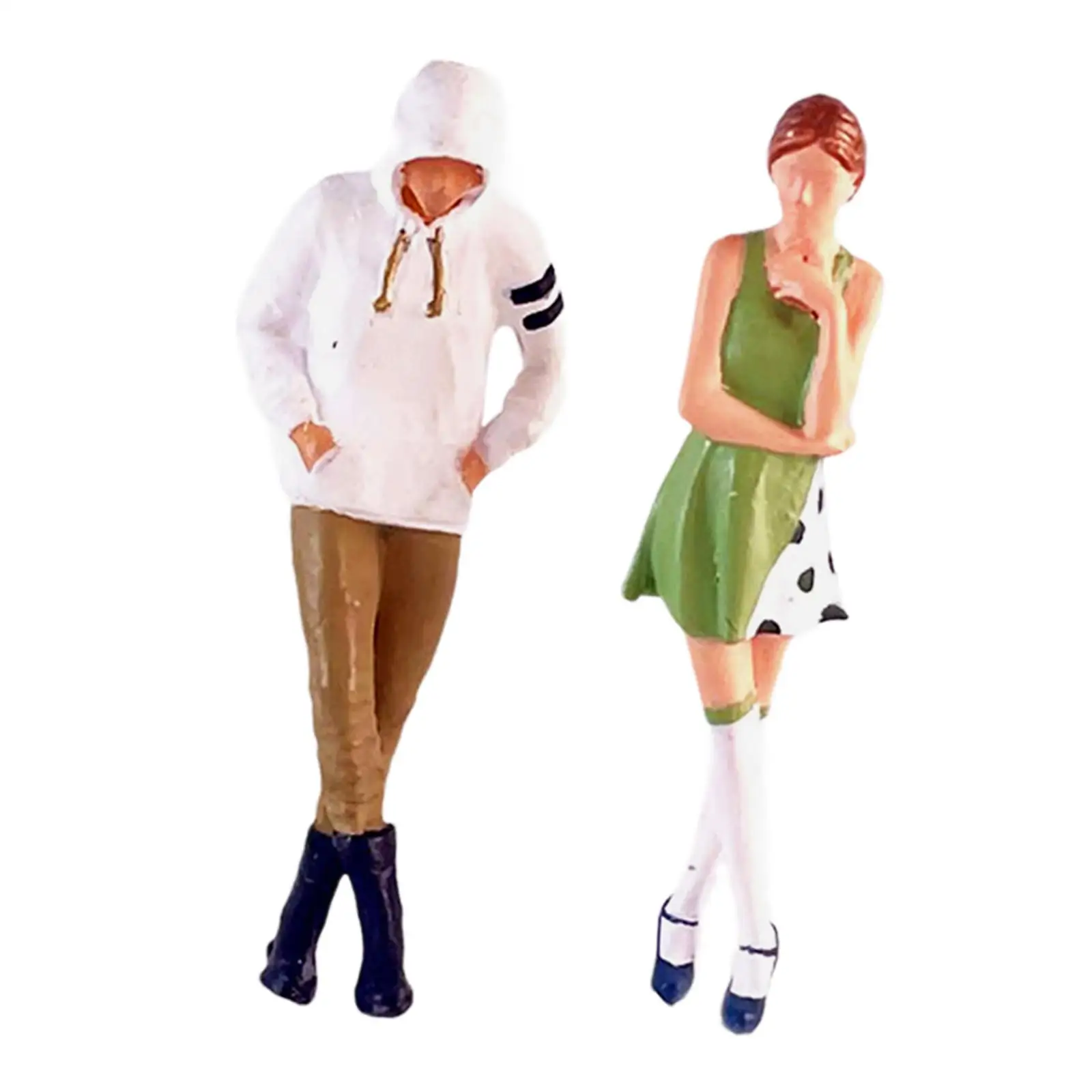 2 Pieces 1:64 Figures Set Couples Figurines Dating Scene Model for Miniature Scenes Architecture Fairy Garden Photography Layout