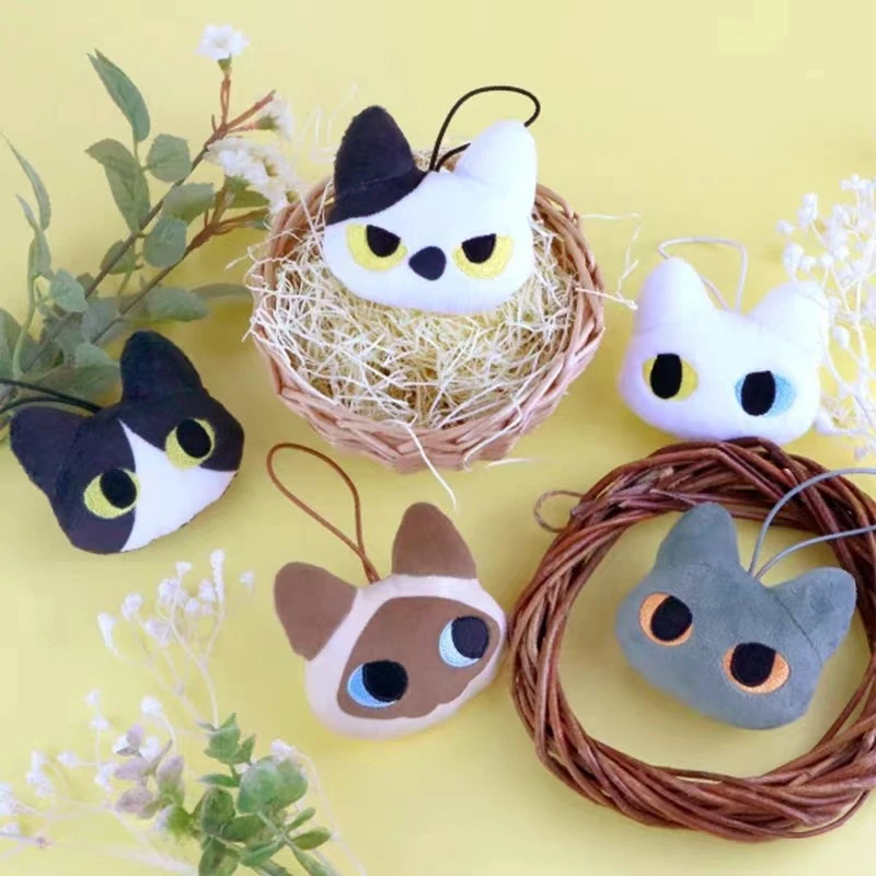 Fukuya cápsula de juguete kawaii de peluche cara grande cabeza neko Hachi gato siamés gatito de ojos extraños esponjoso figuras colgantes de felpa gasha - imagen 3