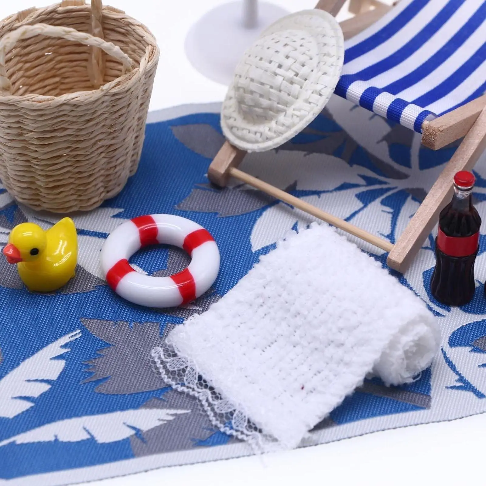 Beach Miniature Dollhouse Decoration Summer Styles for Seaside Plant Pool