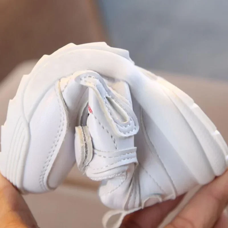 Zapatillas deportivas de cuero para bebés y niños pequeños