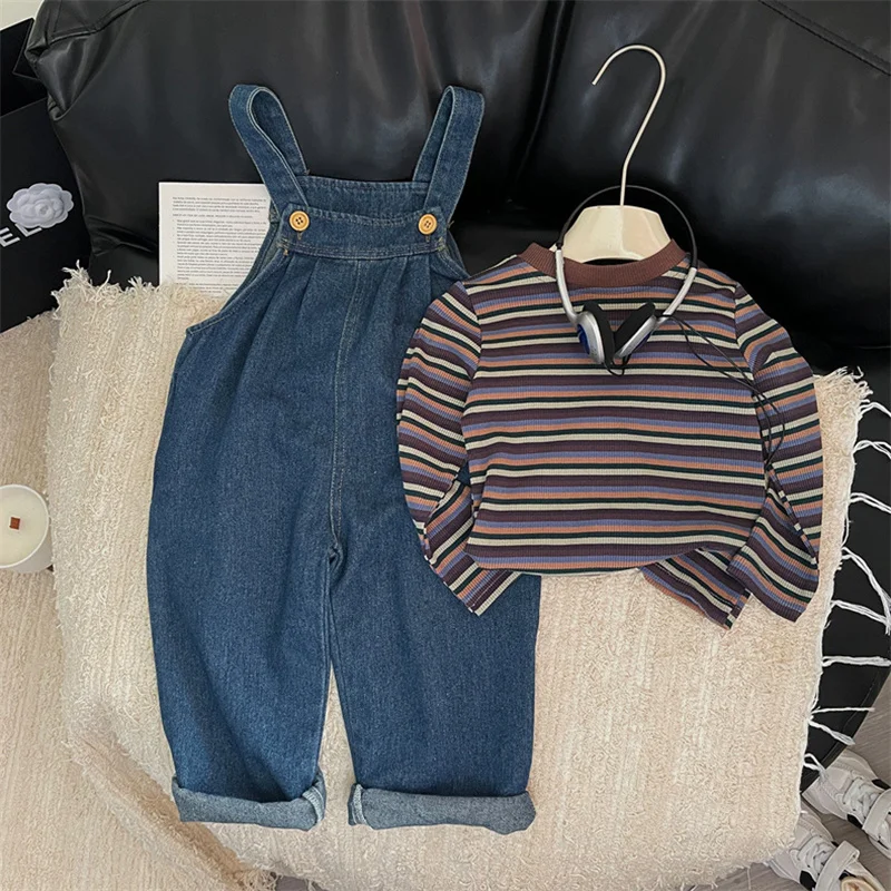 Conjunto vaquero niña con camiseta a rayas - imagen 5