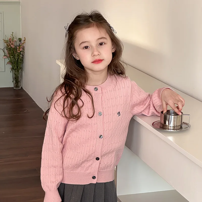 2025 principios de primavera niñas versión coreana Casual suéter retorcido extranjero bordado Chaqueta de punto suéter estilo coreano - imagen 3