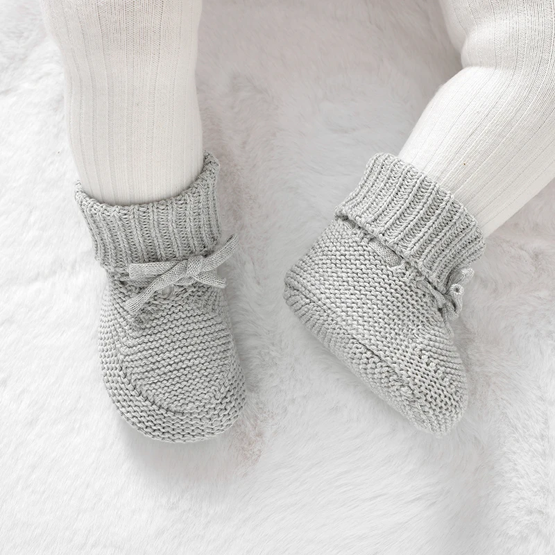 Botas de bebé tejidas de algodón con lazo – calzado liso - imagen 3