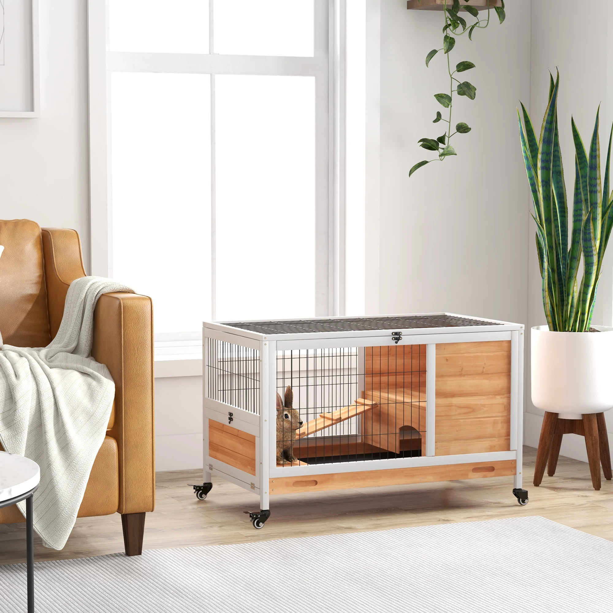 PawHut Jaula para Conejos de Madera Conejera para Mascotas Pequeñas Portátil Interior con Techo Abrible Rampa Bandeja Extraíble para Conejillos de Indias 90x53x59 cm Natural y Blanco - imagen 2