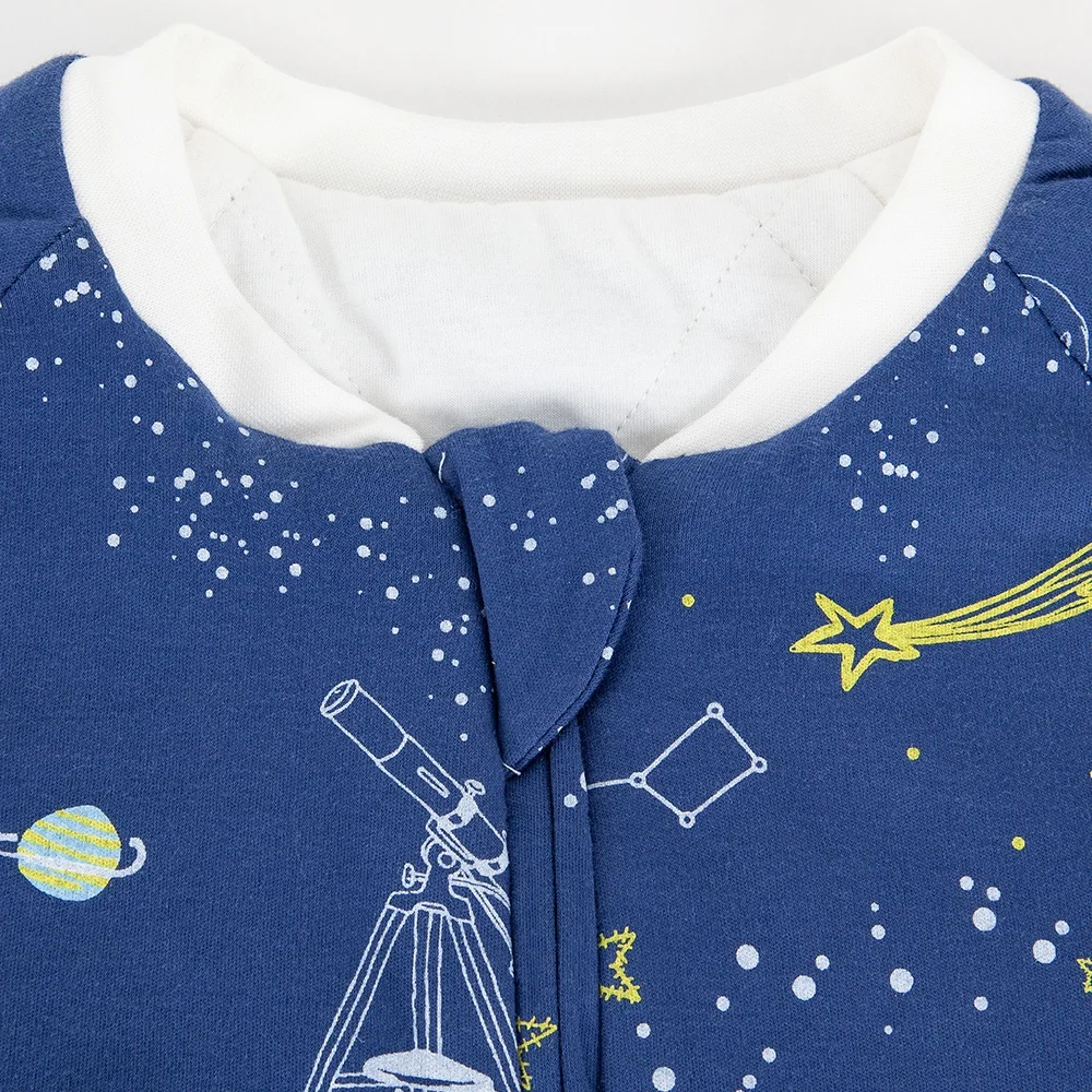 Saco de dormir para bebé, estampado espacial azul marino para niños, algodón suave, sacos de dormir cálidos para otoño e invierno, ropa de dormir para niños con pierna abierta - imagen 4