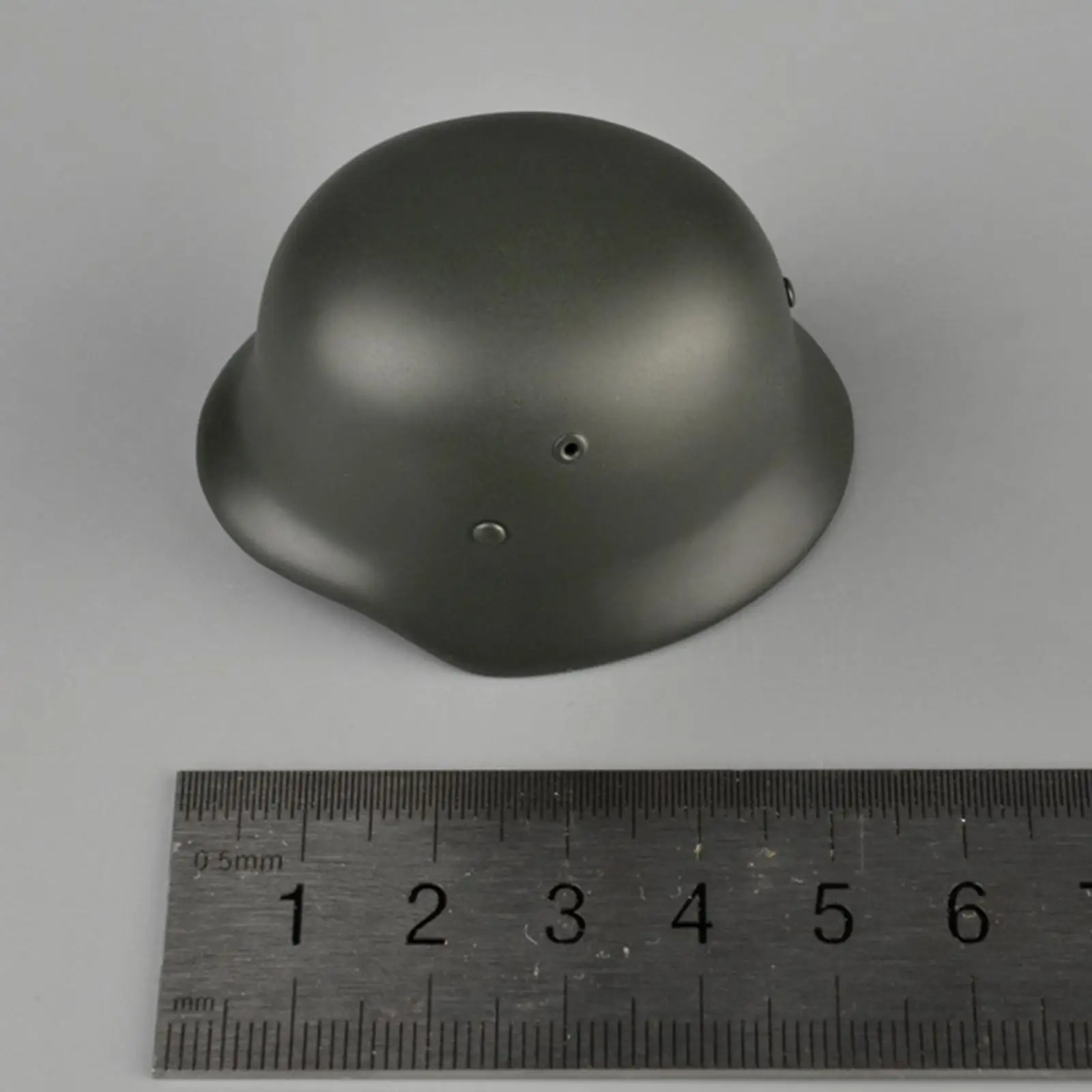 1:6 Action Figures Helmet Educational Toy 1/6 Scale Helmet Model for Cosplay Dining Room Study Room Presents Action Figures