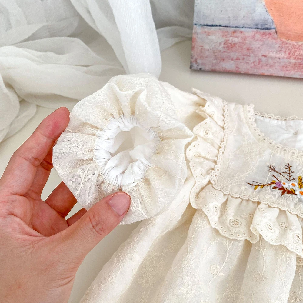 2025 primavera nueva ropa para niñas, mono elegante con bordado de flores para niños pequeños y una pieza - imagen 4