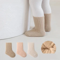 Calcetines de invierno aterciopelados para bebé