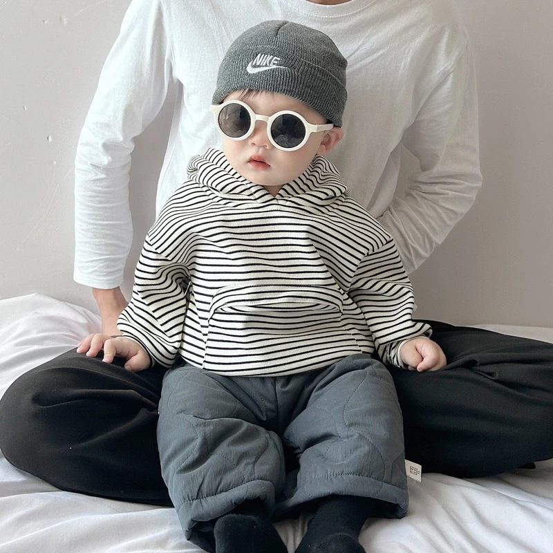 Lindo conjunto de sudadera con capucha de lana con orejas de oso para niños pequeños, pantalón grueso para otoño/invierno, traje cálido a rayas para Navidad - imagen 2