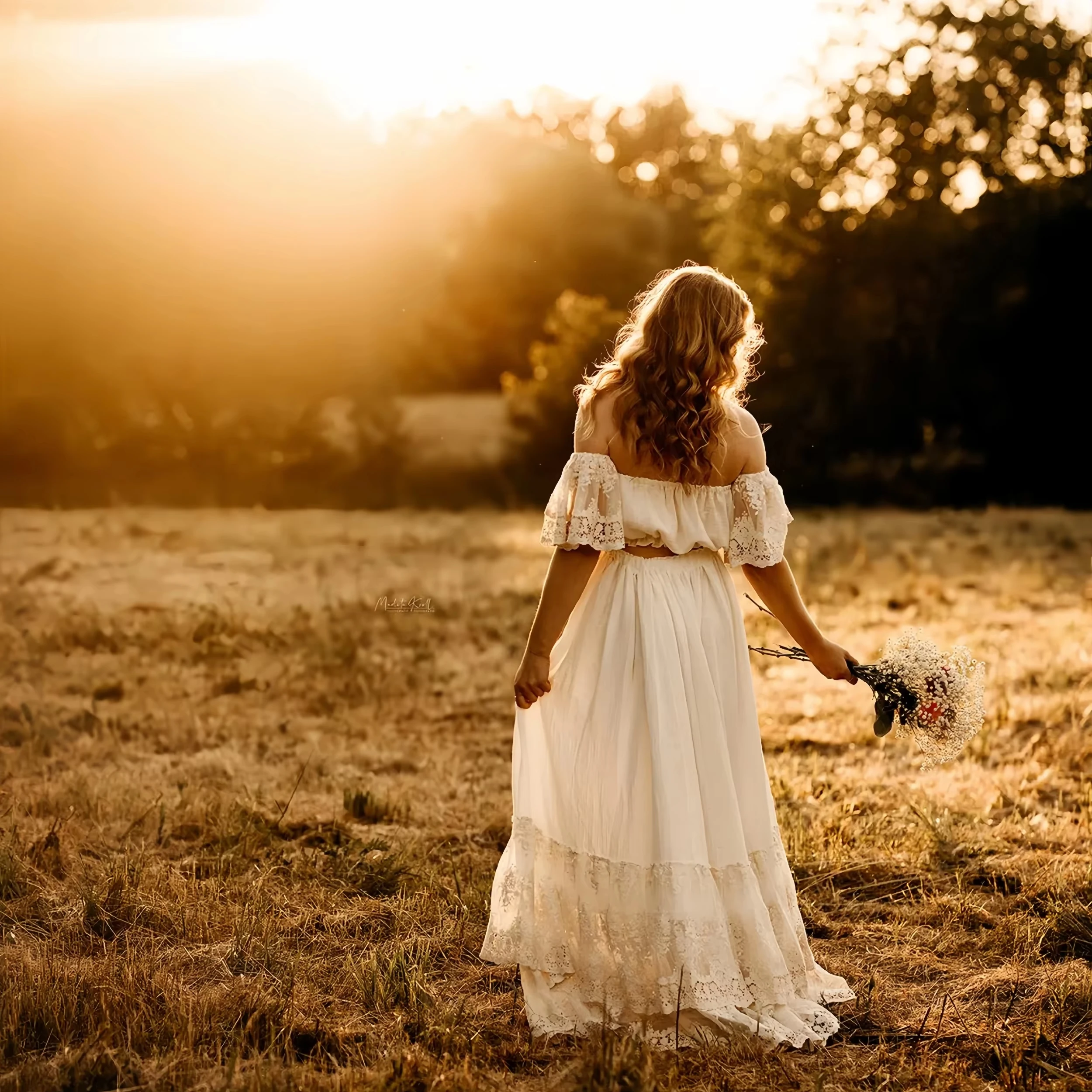 Vestido de maternidad encaje bohemio con hombros descubiertos - imagen 4