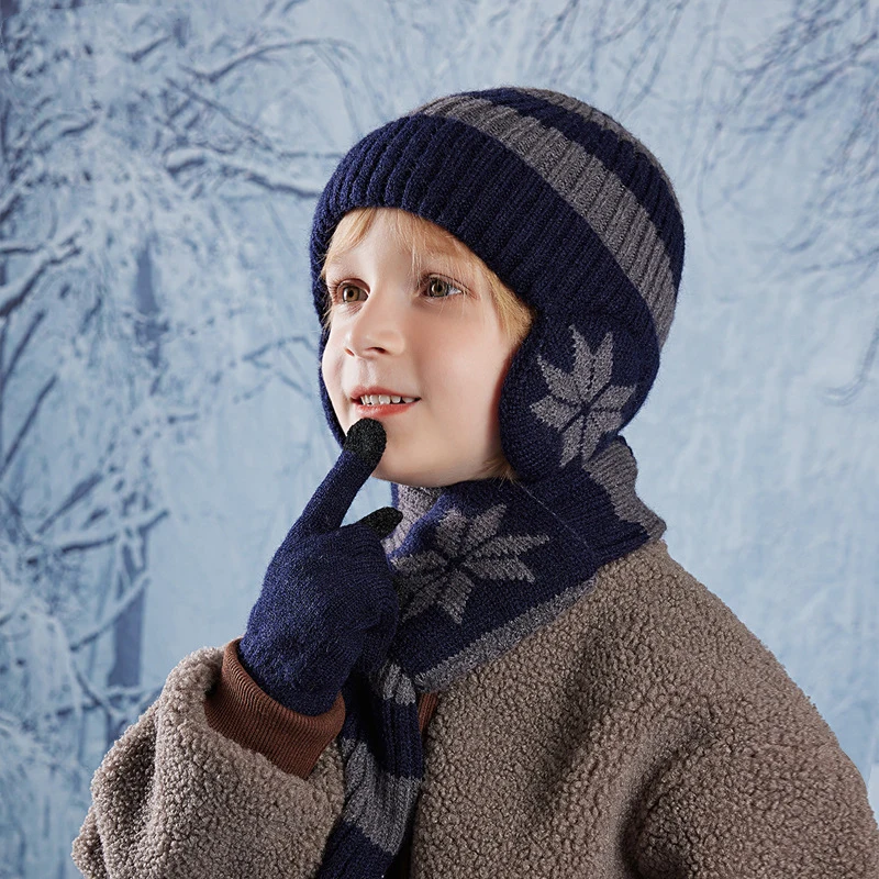 Gorros para niños, guantes, bufanda, gorro tejido a rayas a la moda, gorro de invierno para niño y niña, gorros con protección para los oídos de terciopelo, conjunto de artículos cálidos para niños, 3 uds. - imagen 4