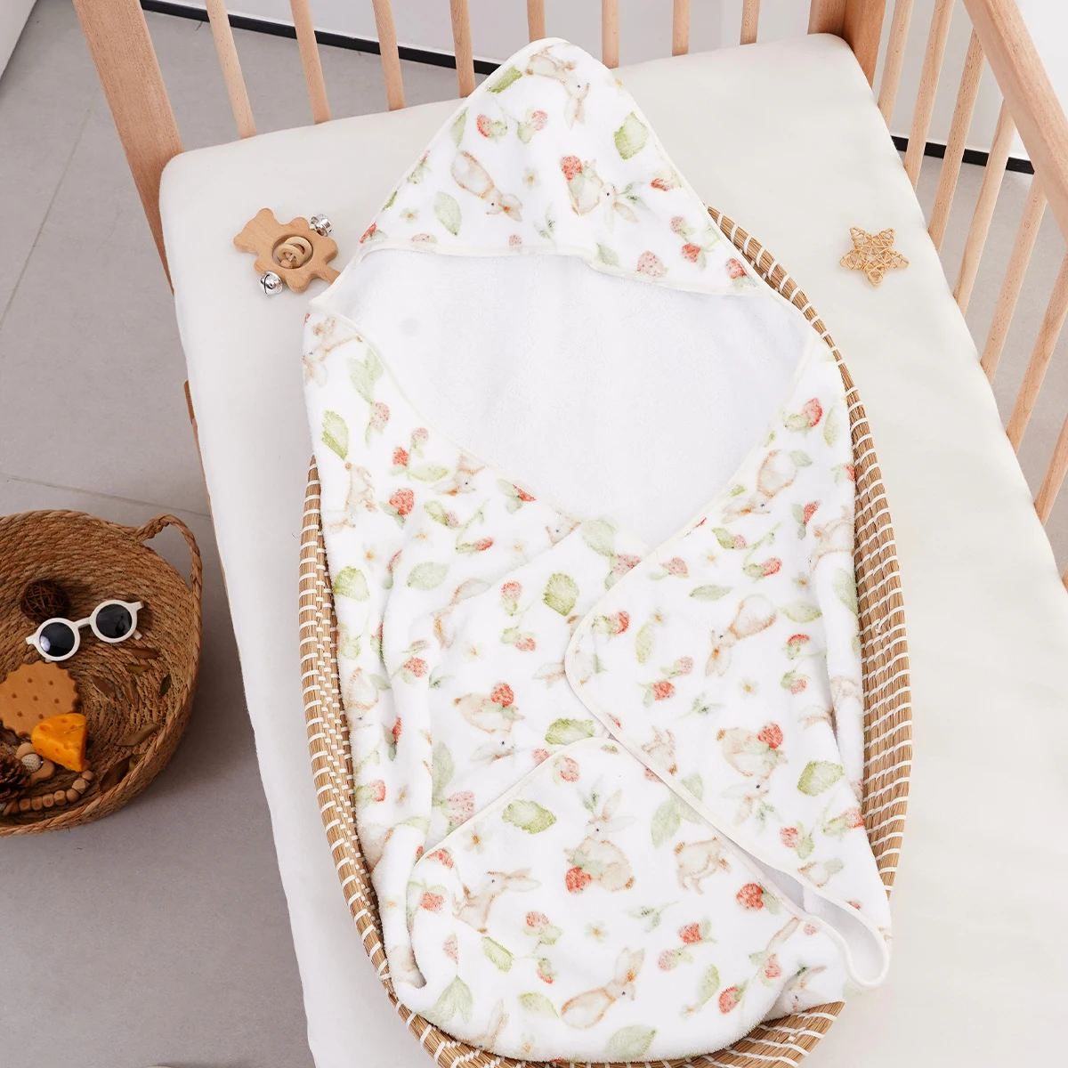Manta capucha para recién nacido – Envolvente absorbente de algodón suave - imagen 2