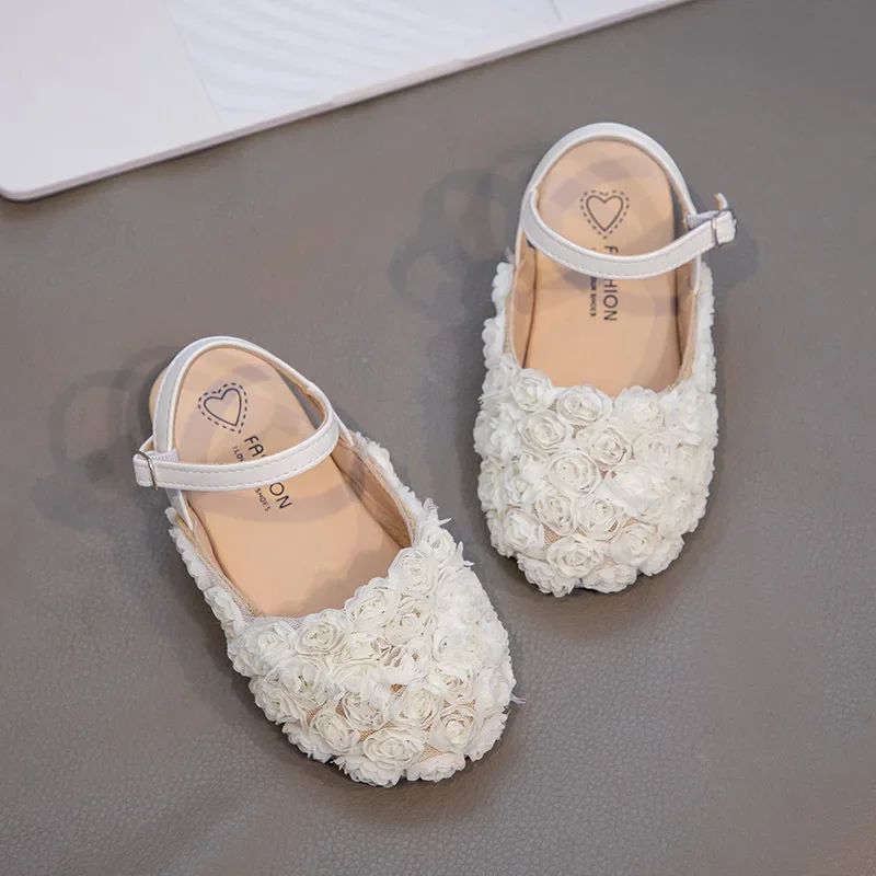 Zapatos de moda para chicas, zapatos de princesa con flores, nuevos zapatos para niños, punta redonda, medio bolso, sandalia, suela suave, medias zapatillas, zapatos antideslizantes para chico - imagen 2