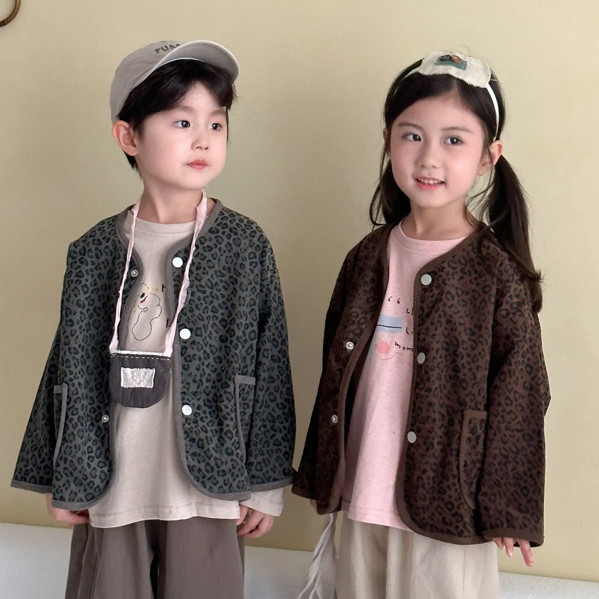 Otoño nuevos niños abrigo de manga larga moda bebés cárdigan con estampado de leopardo niñas chaqueta de pana Casual ropa para niños - imagen 3