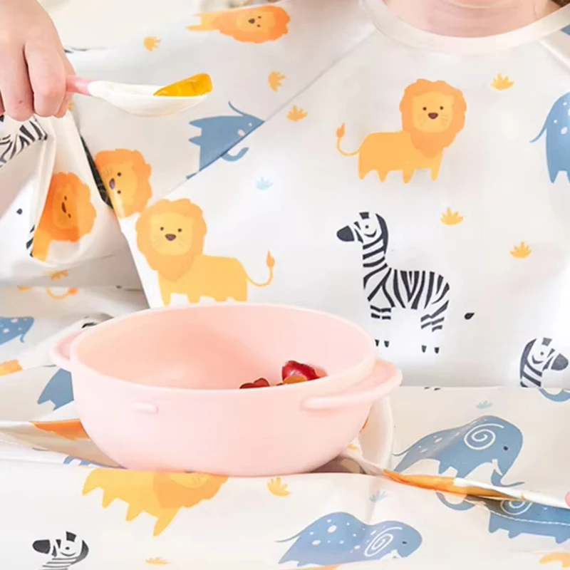 Babero impermeable antimanchas para bebés con cubierta de mesa - imagen 2