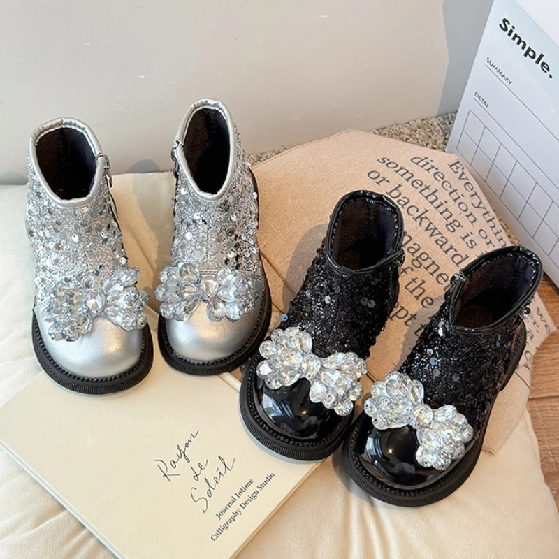 Bota de invierno para niños 2025, nueva versión coreana, botas planas para niños, botas de princesa antideslizantes a la moda para niñas, botas cortas de otoño para niñas