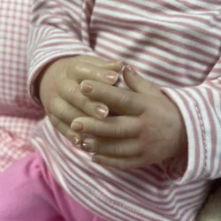 Muñeca Reborn bebé pelo pintado a mano tono piel 3D venas visibles