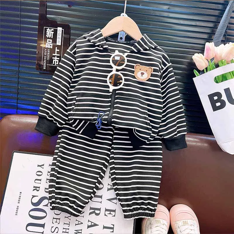 Conjunto abrigo infantil otoño con capucha y pantalón rayas para bebé - imagen 2
