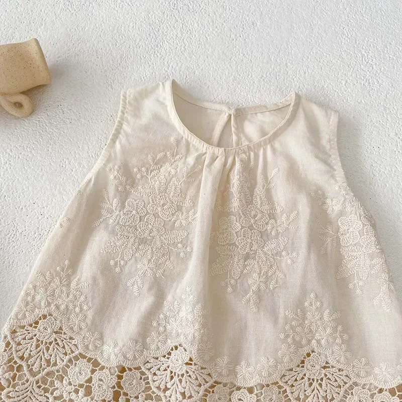 MILANCEL, nuevo conjunto de ropa de verano para bebé, bonito chaleco de encaje + Pantalones, traje de flores bordadas para niña - imagen 5