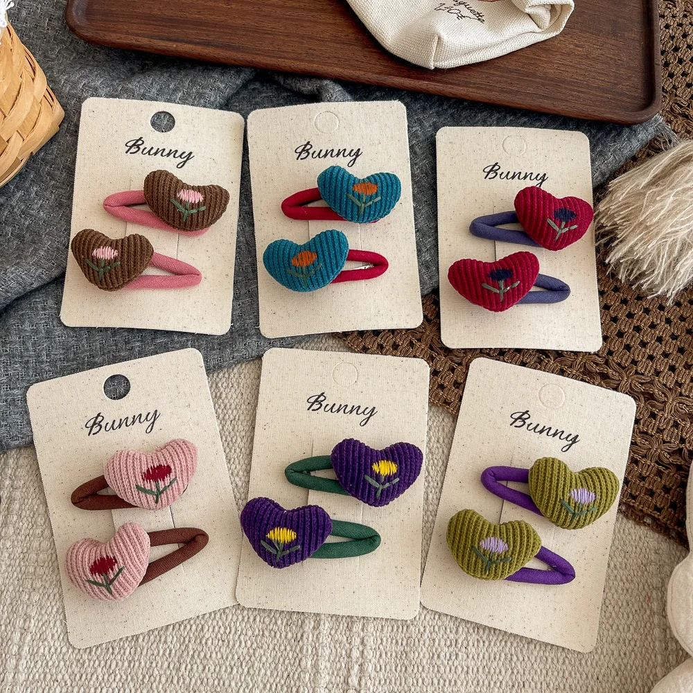 Horquillas para bebé niña – Bordado retro de flor y corazón - imagen 2