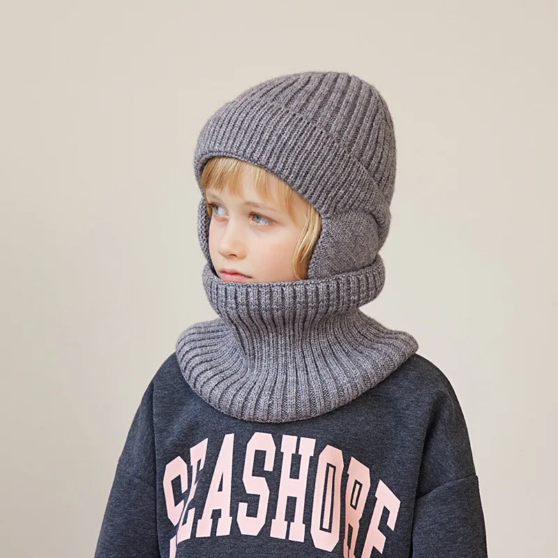 Gorro y bufanda tejidos para niños – Protección orejas y cuello - imagen 2