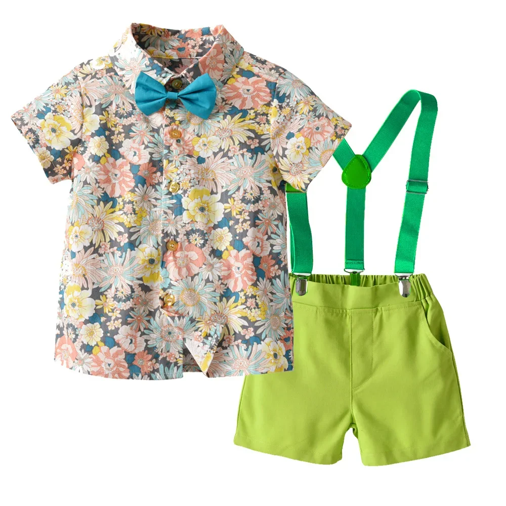Traje infantil de verano con camisa floral y pajarita para niños - imagen 2