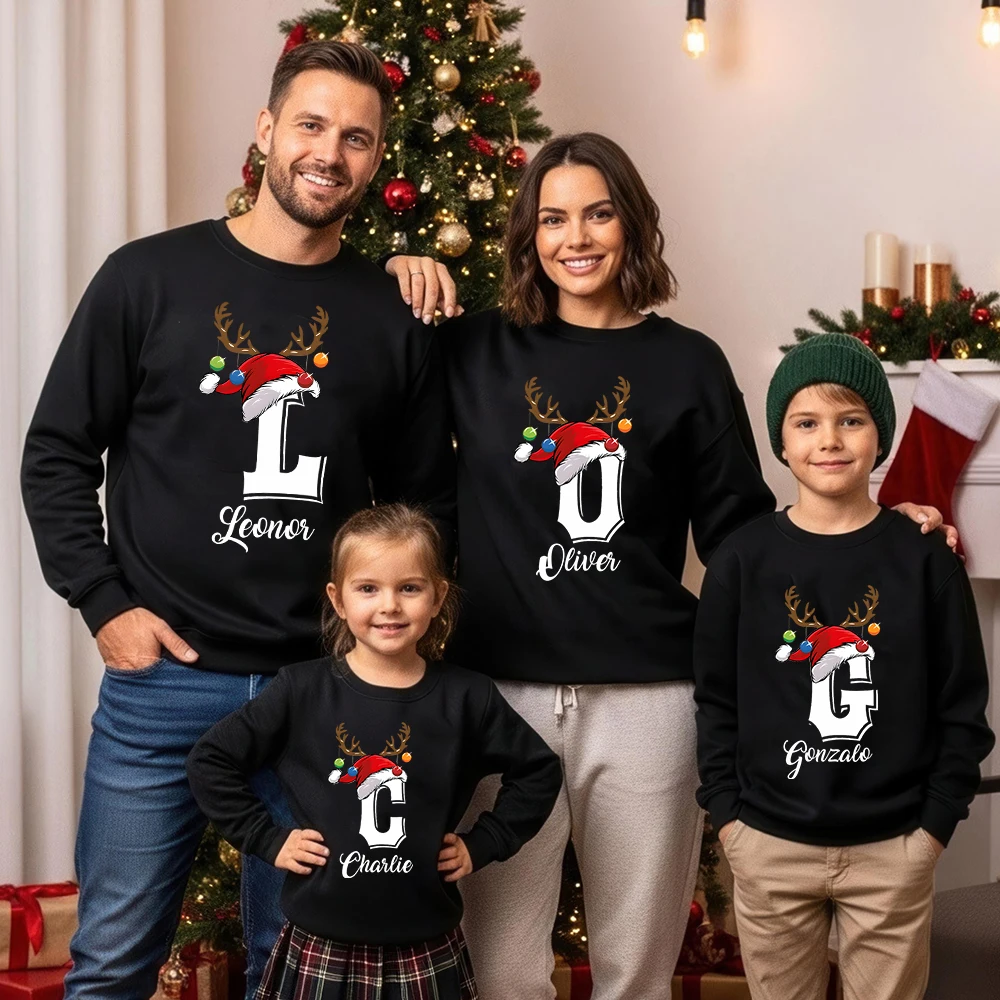 Sudadera navideña con nombre personalizado a juego, Tops para mamá, papá, hija, hijo, Sudadera con capucha de Navidad familiar, regalo de vacaciones, ropa con nombres de Navidad