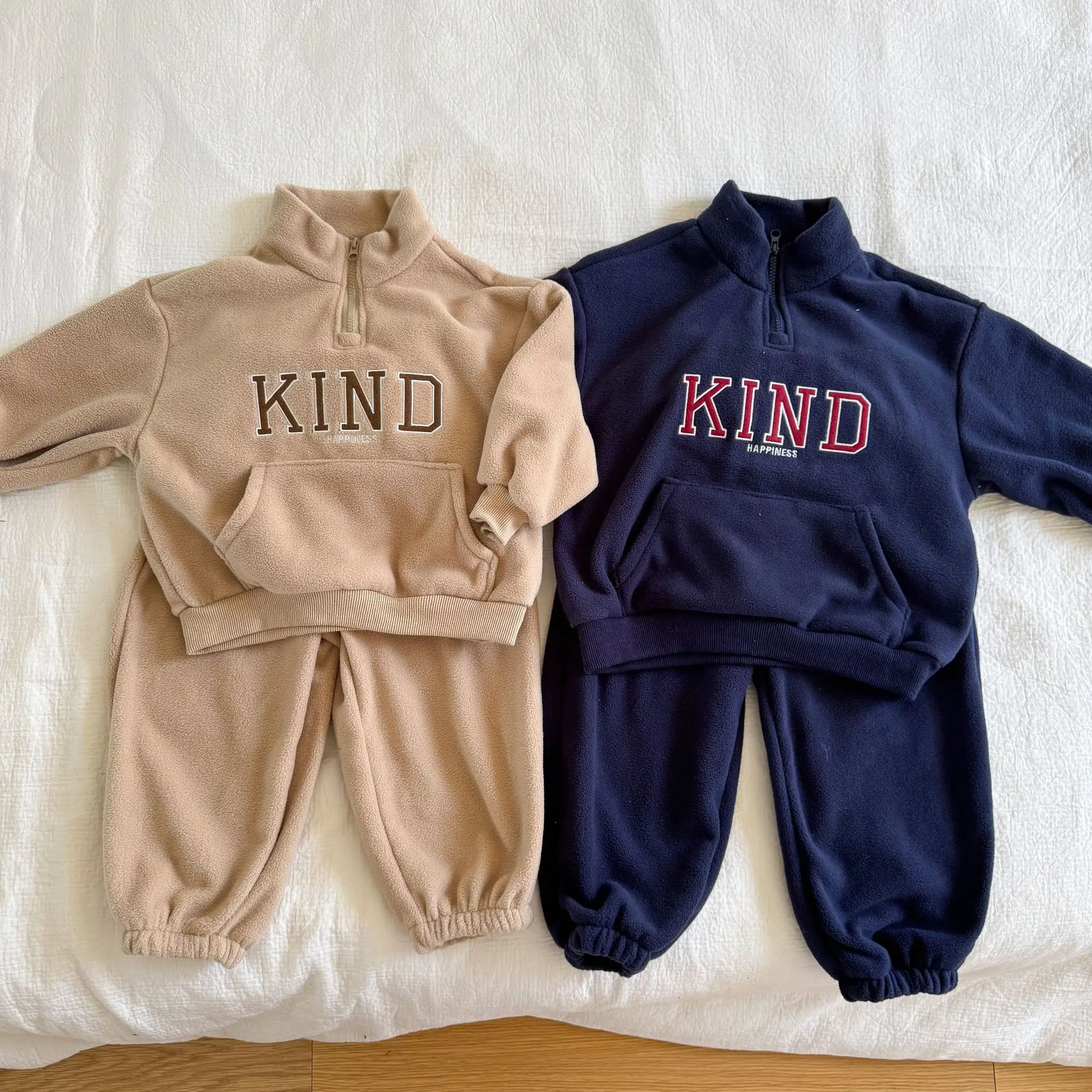 Conjunto de ropa para niños de 0 a 8 años, chándal de lana doble para niños, Sudadera con capucha y pantalones con forro de piel fina, traje con capucha para niñas de 2 uds. - imagen 4