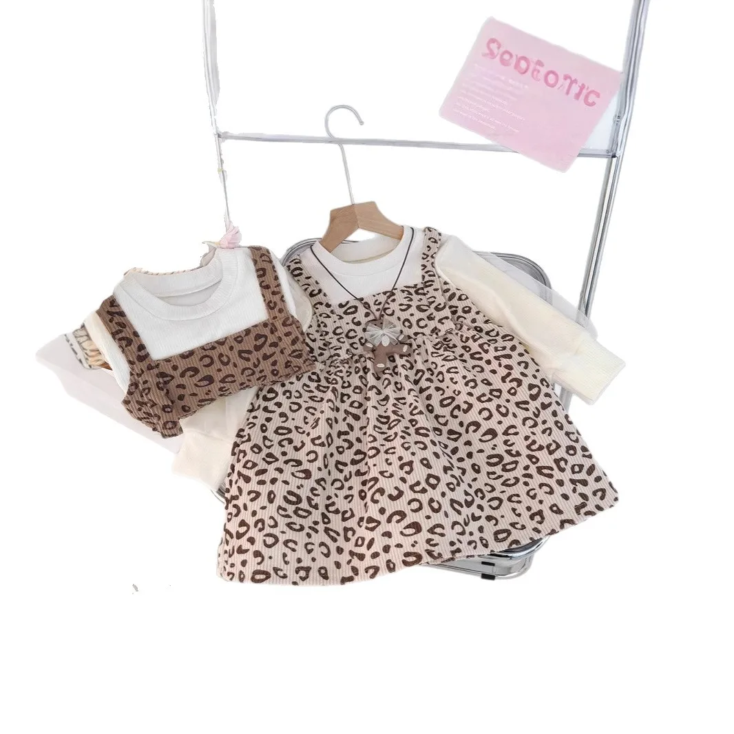 Vestido niña otoño de manga larga con osito de peluche - imagen 5
