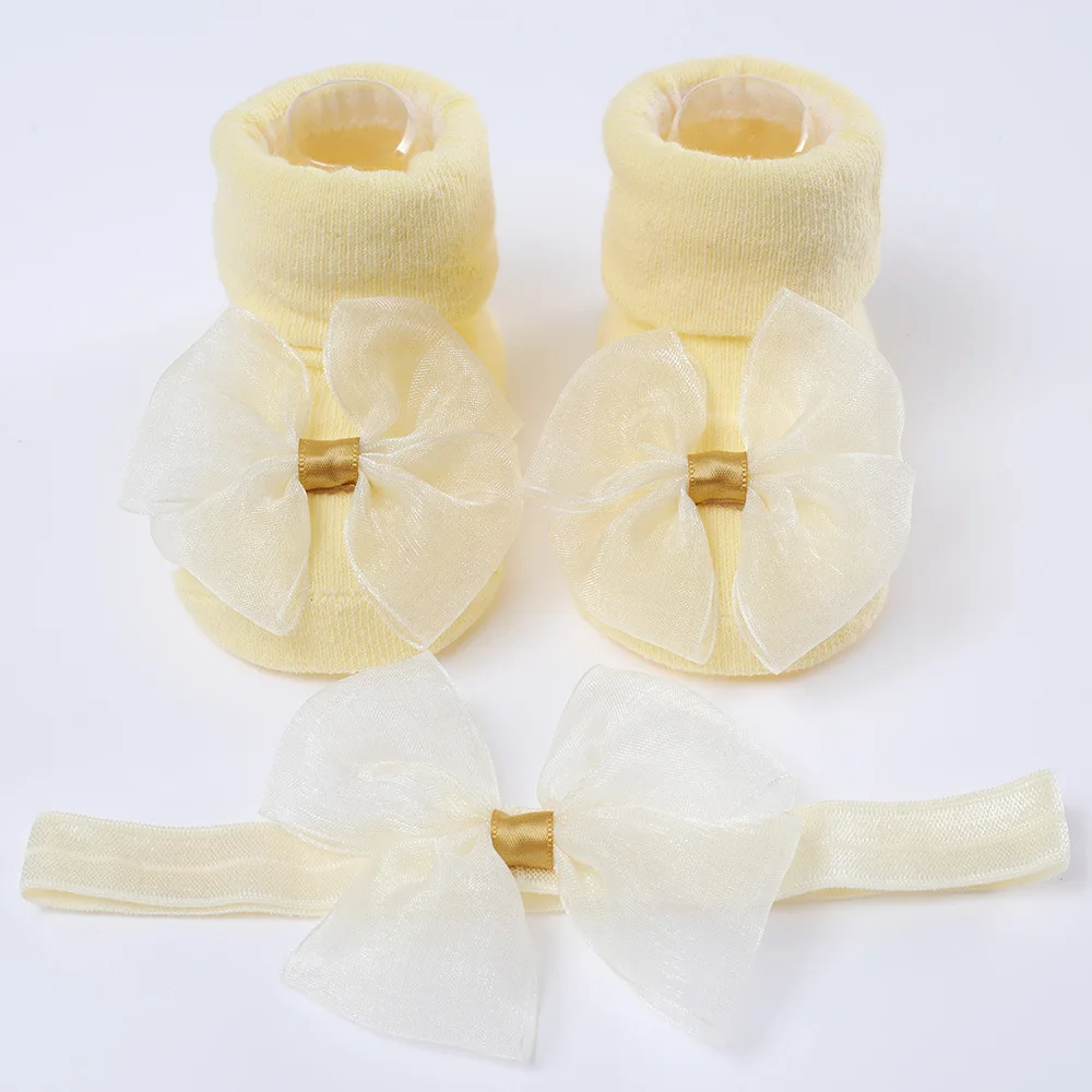 Light yellow2