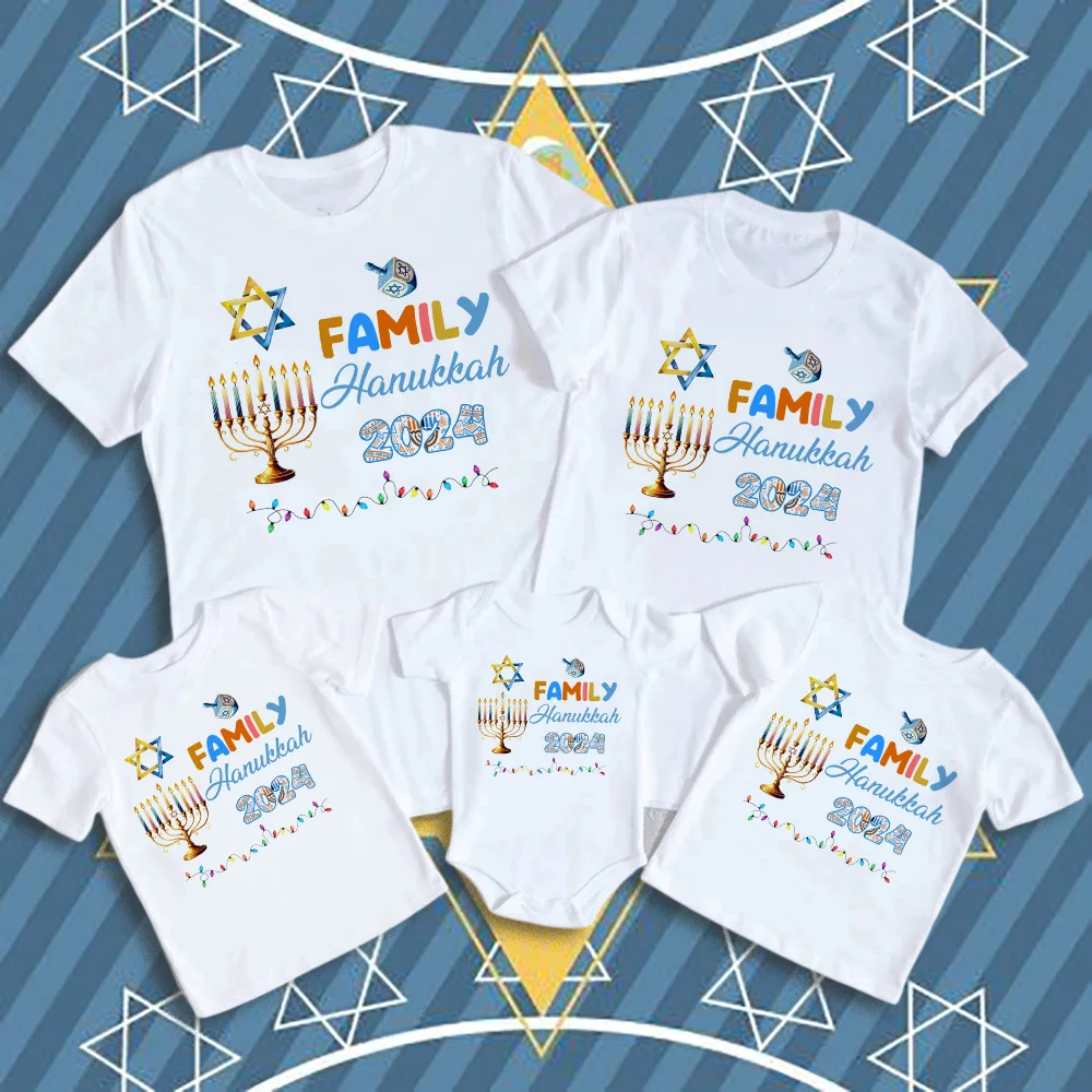 Familia Hanukkah 2024 Camisas estampadas Vacaciones judías Traje a juego familiar Chanukah Papá Mamá Niños y bebés Conjuntos Ropa Body