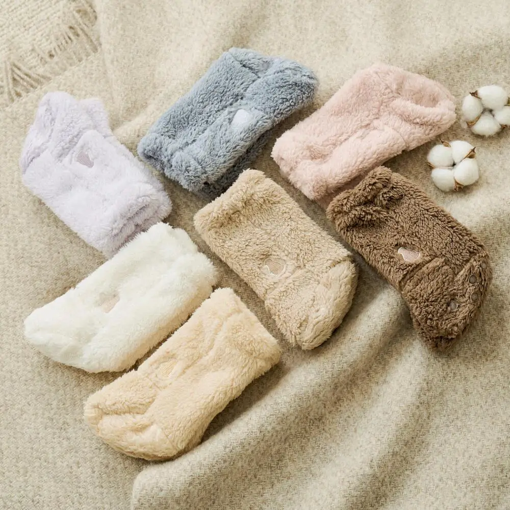 Calcetines de terciopelo de invierno para bebé, calcetines antideslizantes gruesos para niños pequeños, calcetines cálidos con bordado de pingüino para dormir - imagen 4