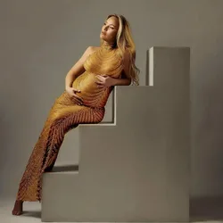 Vestido premamá halter elástico con pedrería para sesión fotos