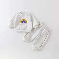 Conjunto bebé sudadera capucha y pantalón arcoíris bordado 9m-3Y