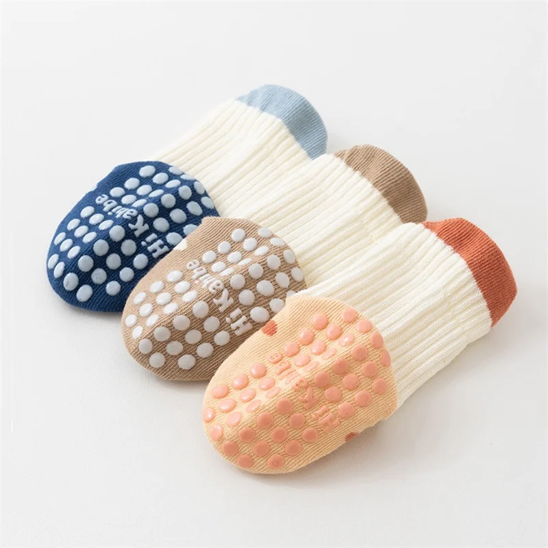 Calcetines antideslizantes bebé con suela suave - imagen 5