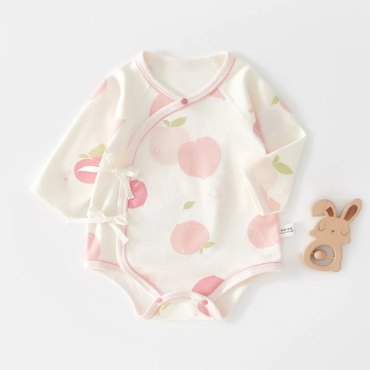 Pelele triangular para bebé recién nacido, ropa de algodón puro para niños y niñas, mono de manga larga con estampado de melocotón bonito de 1-3-6M