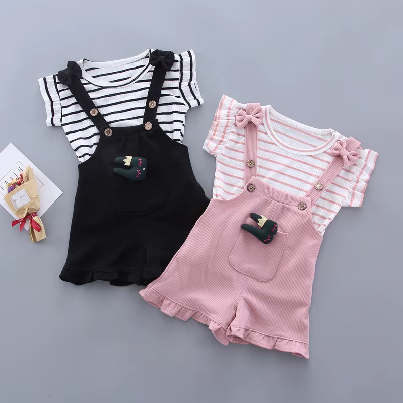 Conjunto veraniego rayado para niña – Camiseta y shorts de algodón - imagen 3