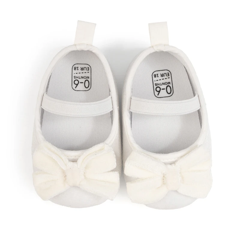SUNSIOM Zapatos planos Mary Jane para niñas, lindos zapatos de vestir de terciopelo con lazo para niños pequeños, zapatos de cuna para bebés - imagen 3