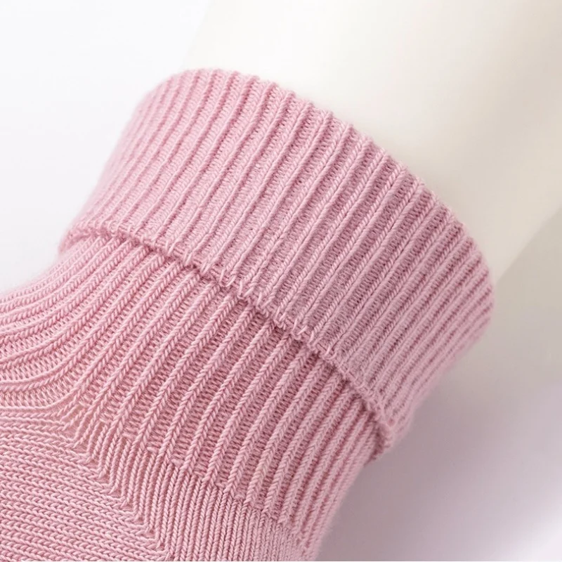 Calcetines antideslizantes para bebés y niños, muñecos de dibujos animados para las cuatro estaciones, calcetines de algodón peinado para recién nacidos, calcetines de suelo para interiores y hogares - imagen 5