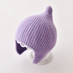 Gorro de punto con orejeras bebé – Otoño e invierno