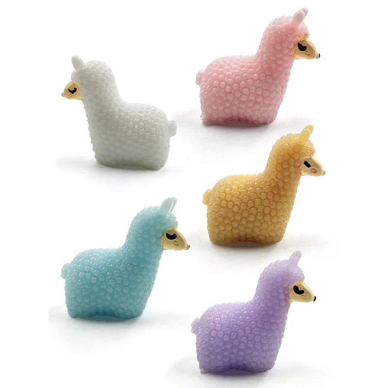 Figurita en miniatura de oveja y Alpaca, modelo 3D de dibujos animados de animales, artesanía de resina para jardín de hadas, accesorios de bricolaje para decoración del hogar, 5 uds. - imagen 4