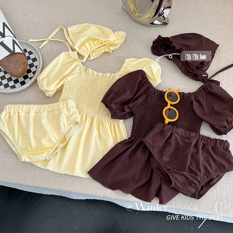 Conjunto de traje de baño sencillo y bonito de moda coreana para niños y niñas, traje de baño de Color café Beige para bebés, ropa de playa para jugar al verano, 3 uds. - imagen 2