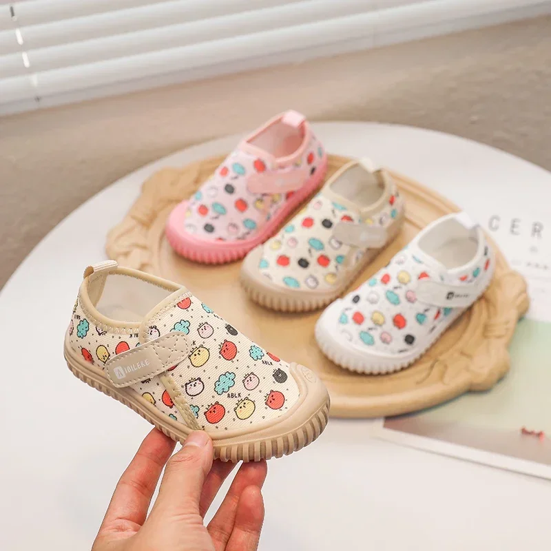 Zapatillas antideslizantes de suela blanda para niño pequeño - imagen 2