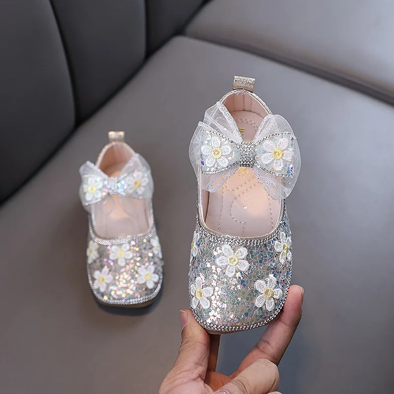 Zapatos de cuero con lazo para niña – Suela antideslizante