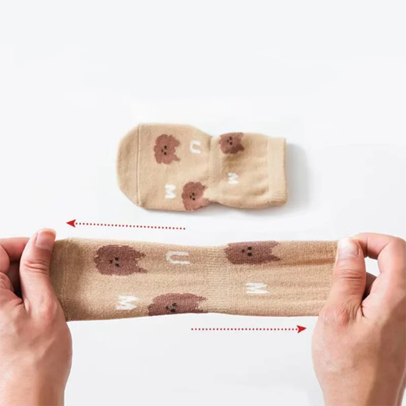 Calcetines bonitos de punto con agarre para bebé de 0 a 1 año, calcetines de algodón orgánico para recién nacidos, ropa antideslizante para niños y niñas, calcetines para niños pequeños - imagen 4