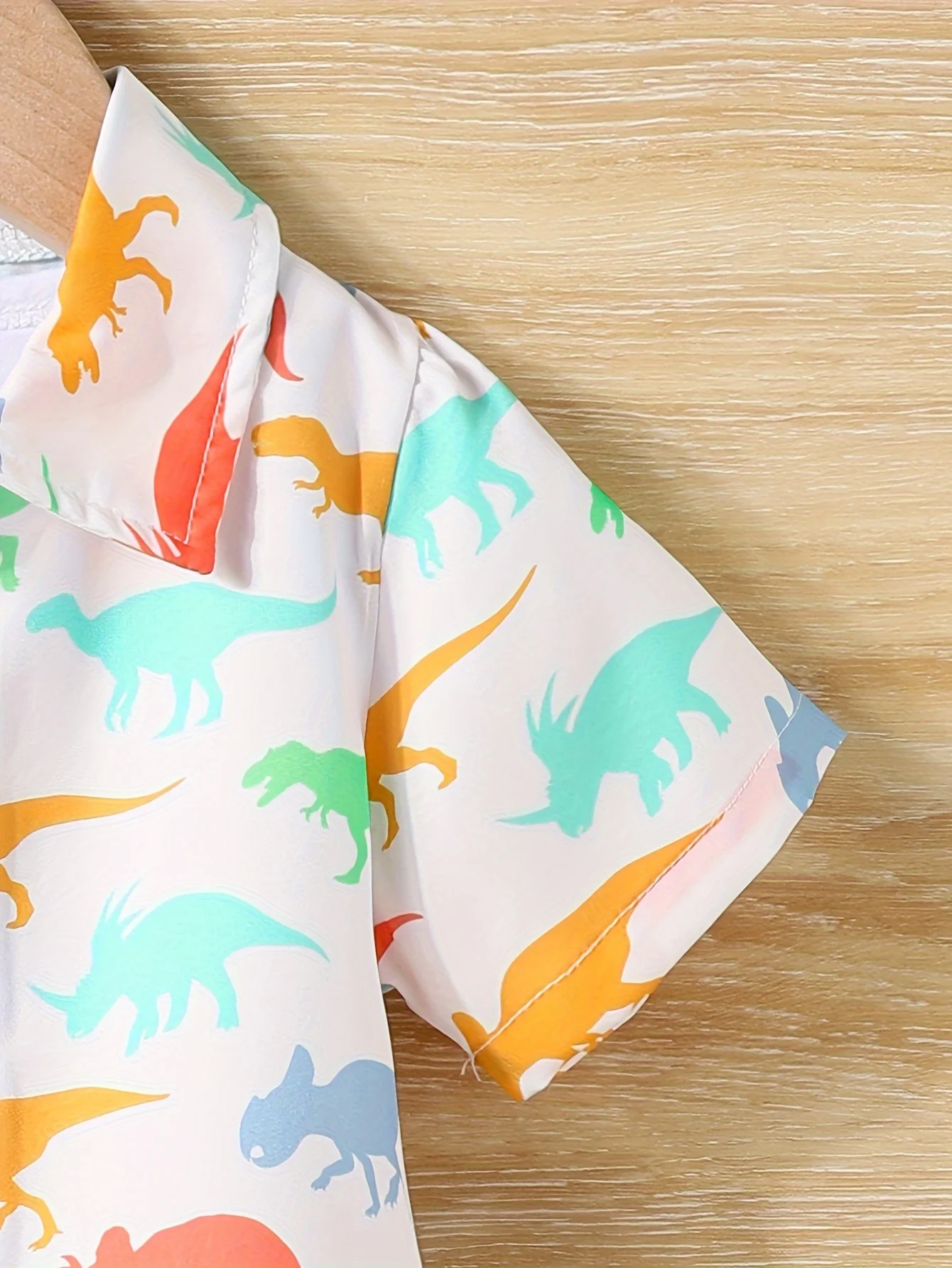Conjunto bebé niño verano dinosaurio manga corta y pantalón corto - imagen 4