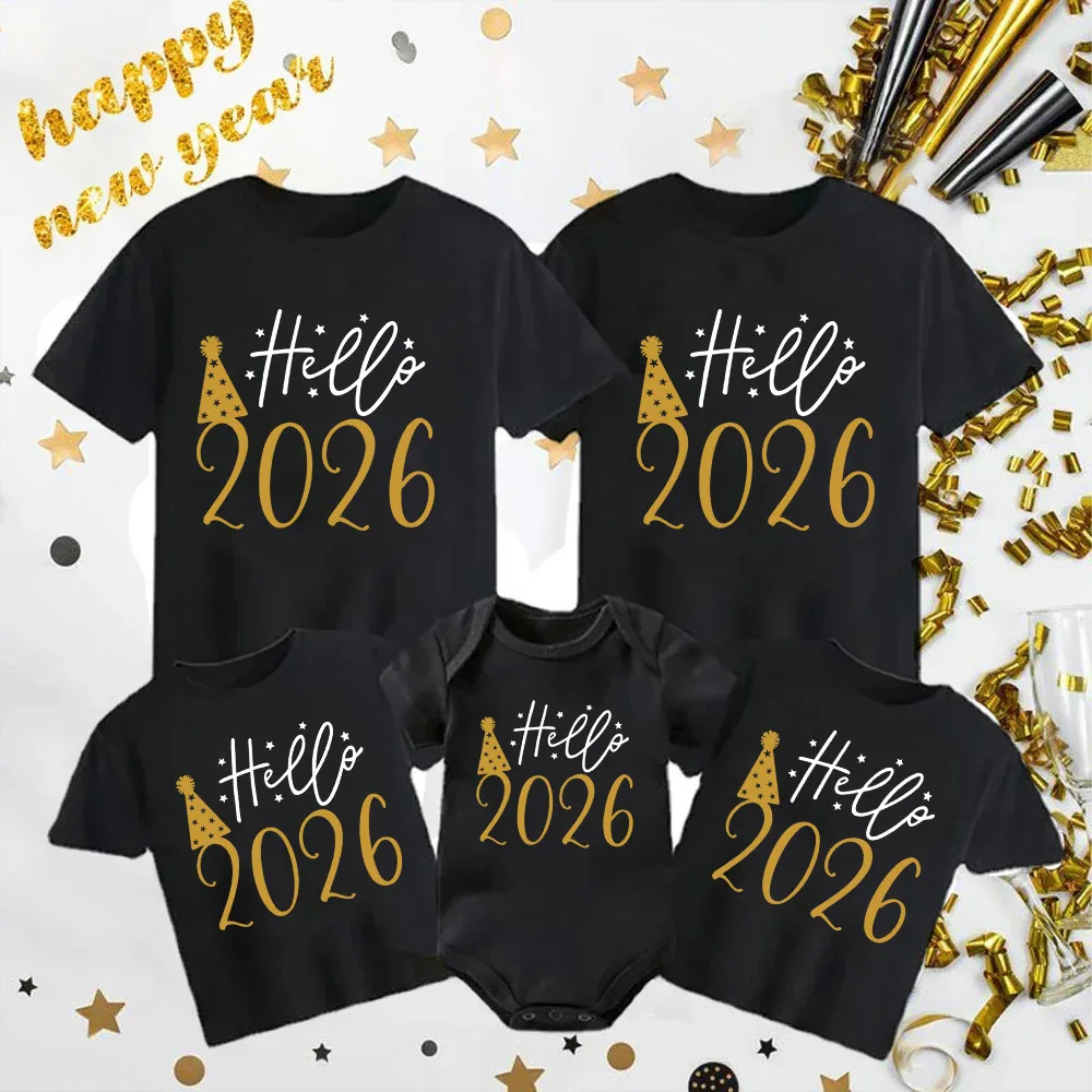 Hola 2026 Feliz Año Nuevo trajes a juego para la familia papá mamá niños camisa mono de bebé familia camiseta fiesta de vacaciones ropa familiar